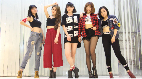 成都天府软件园【SIXCAT】 黑丝红大裤【HATE】
